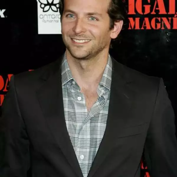 Premiere Brigada A Los Magnificos