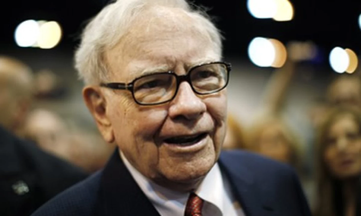 Warren Buffett asegura que las inversiones deben pasar la prueba de la inflación y que seguir vendiendo a pesar de la situación económica. (Foto: Reuters)