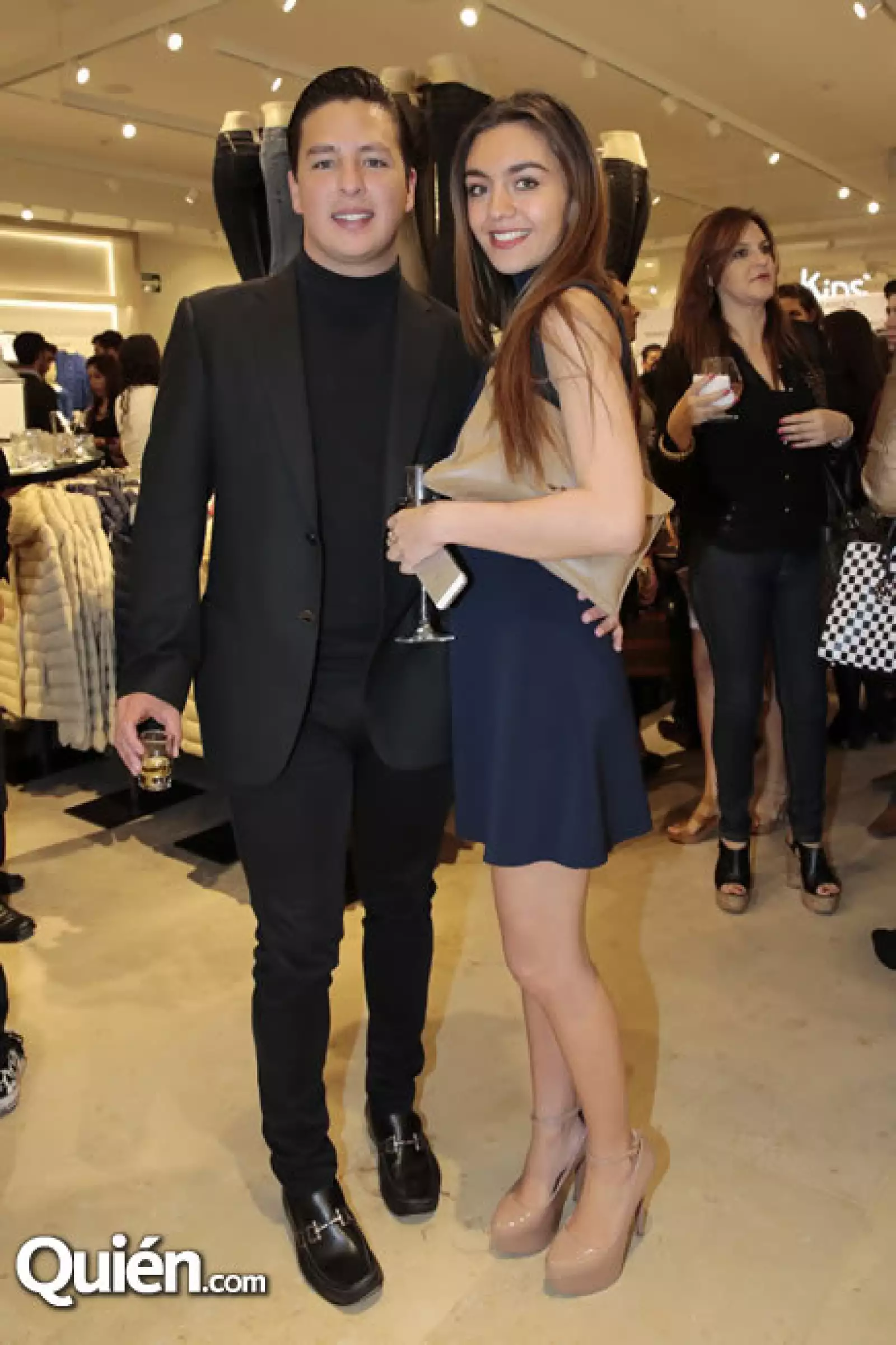 Pedro Bang,Melanie Rabay