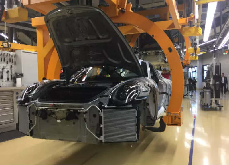 Porsche planta Stuttgart