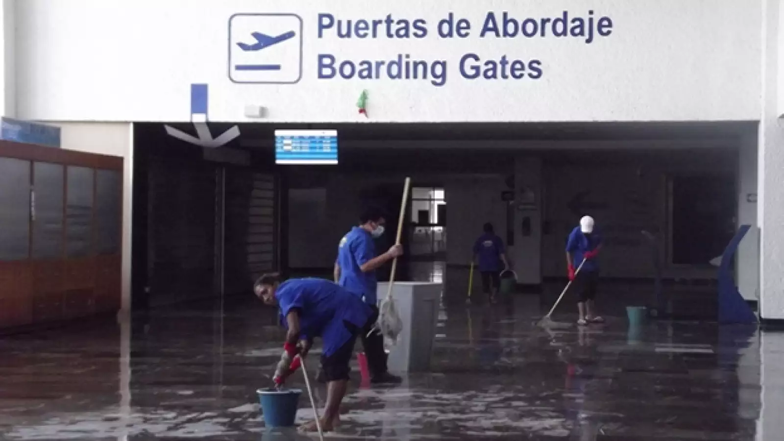 Acapulco turistas varados 4