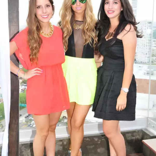 Lorena Díaz,Ana Paola Luque,Fernanda Romero