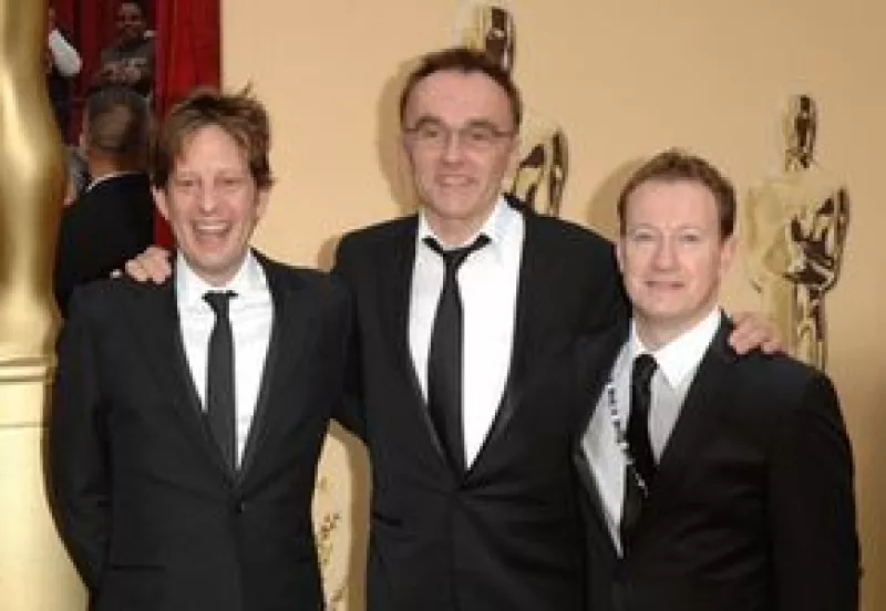 La cinta del director Danny Boyle se llevó ocho premios, incluidos a mejor película y mejor director, dejando atrás a filmes como El curioso caso de Benjamín Button y Milk.