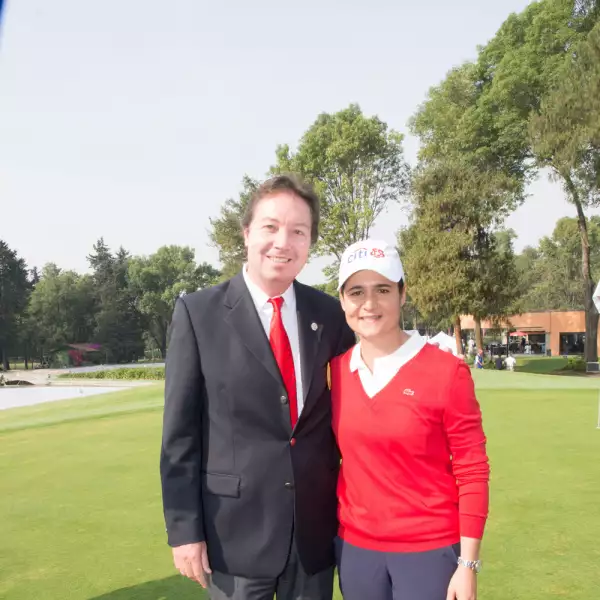 Fernando Lemmen-Meyer y Lorena Ochoa.jpg