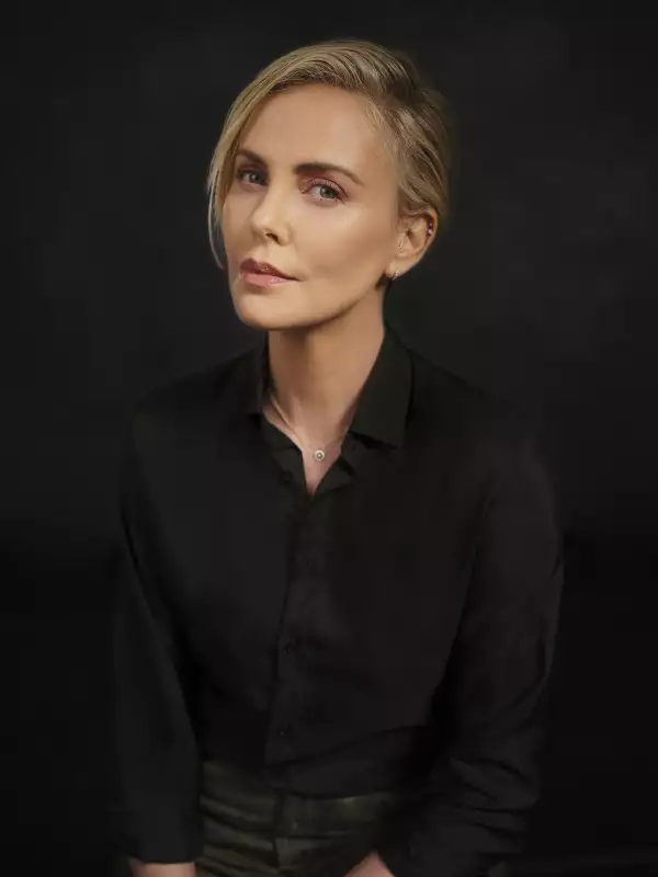 Charlize Theron #DIORSTANDSWITHWOMEN