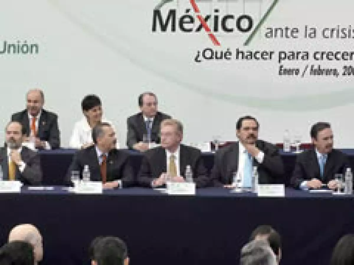 El Senado inauguró el foro México ante la crisis: ¿Qué hacer para crecer? (Foto: Notimex)