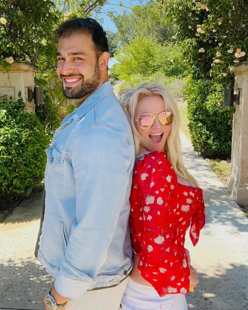 Britney-y-Sam.jpg