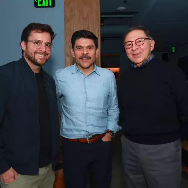 Santiago Pérez , Alfonso Olvera Figueras y Alfonso Olvera 