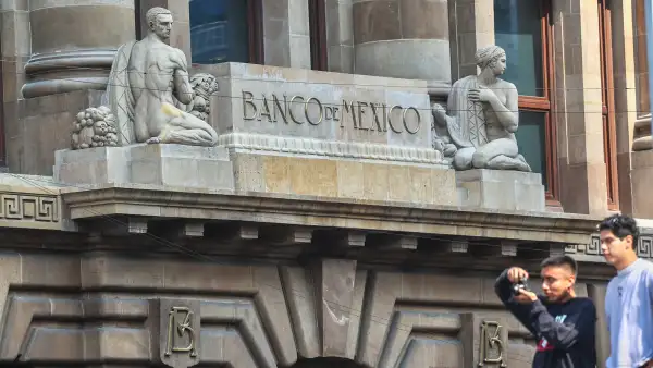 Fachada Banco de México (Banxico), Centro Histórico, Ciudad de México. Foto: Moisés Pablo/Cuartoscuro. 