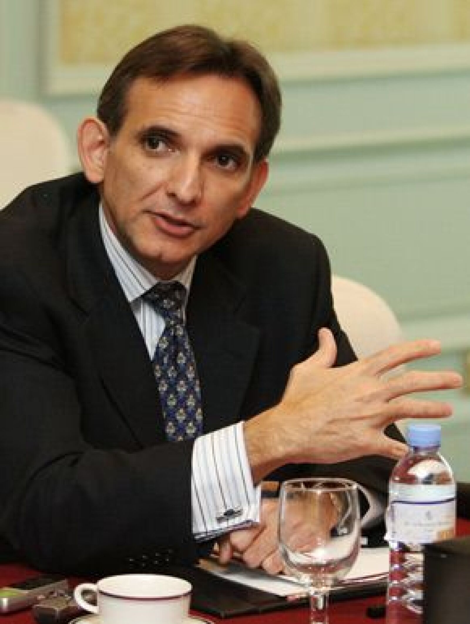 Carlos Pascual experto en seguridad