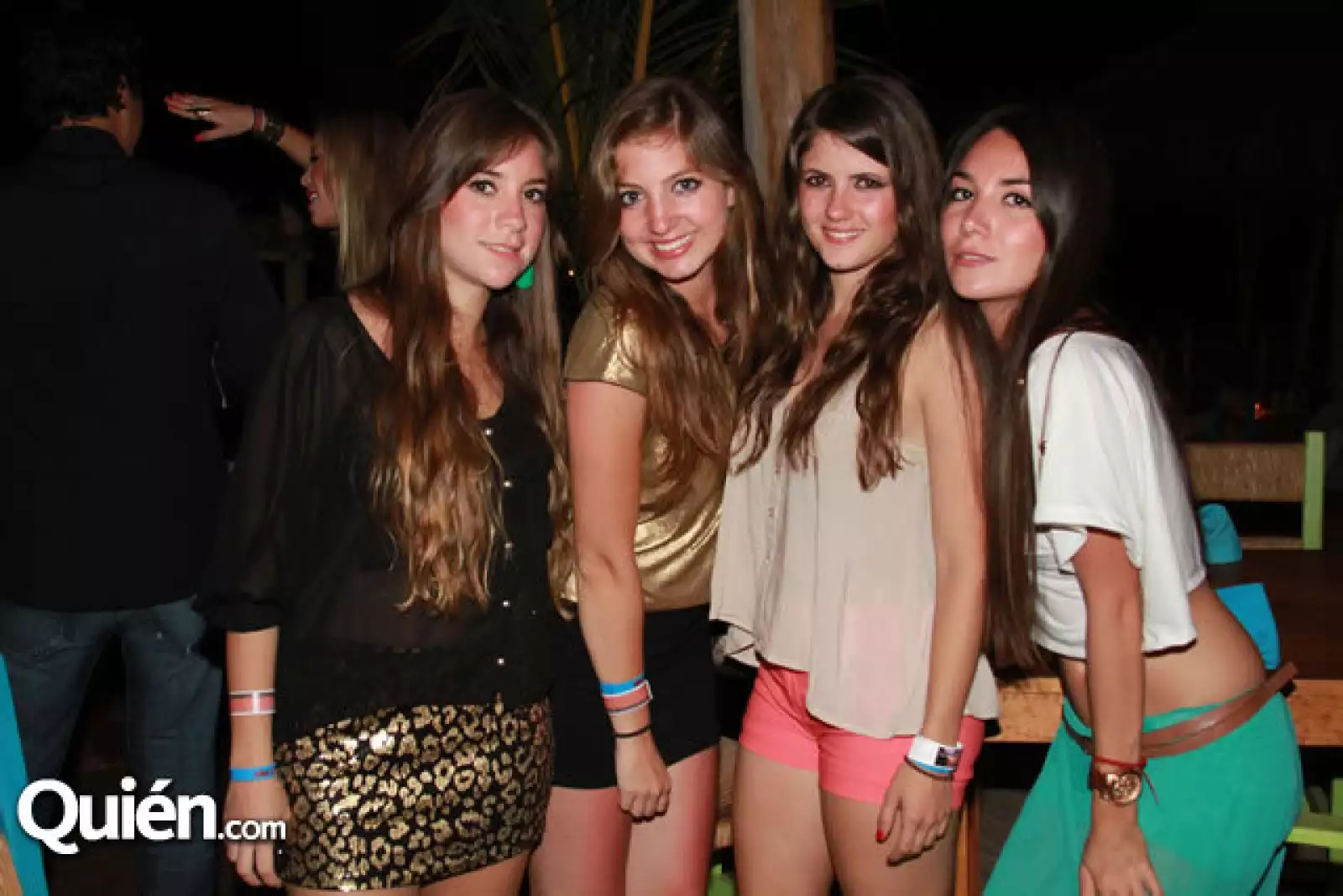 Fer González,Natalia Ampudia,Mariana Aceves y Karla Sherman.