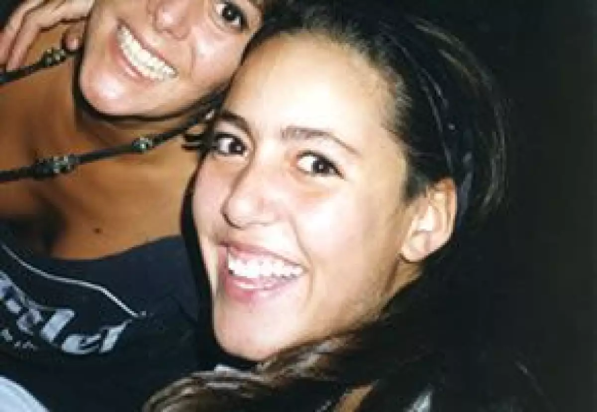 Stephanie tuvo a Michelle cuando era muy joven.