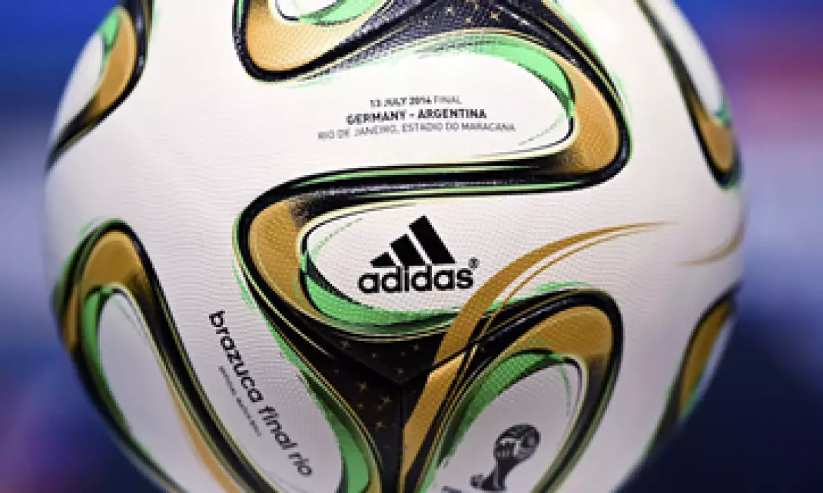 Adidas patrocina el balón de las Copas del Mundo desde 1970. (Foto: Reuters)