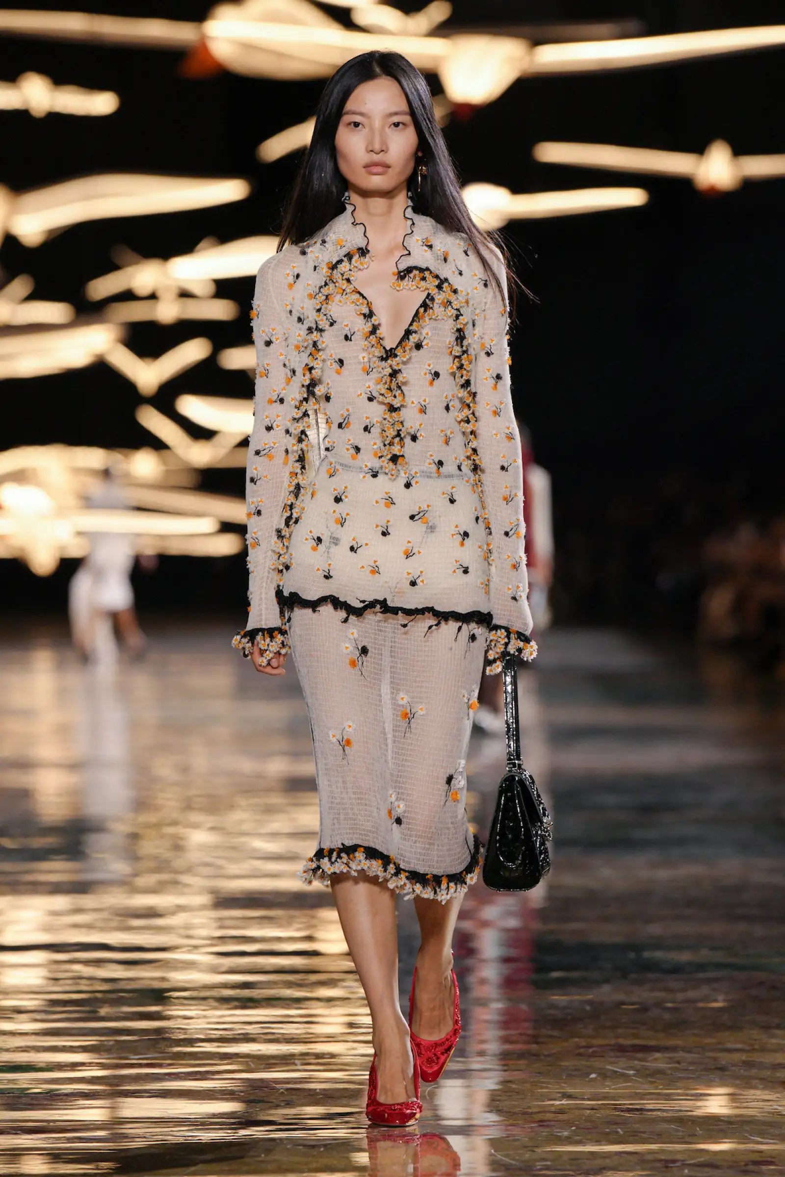 Chanel S27 007.jpg