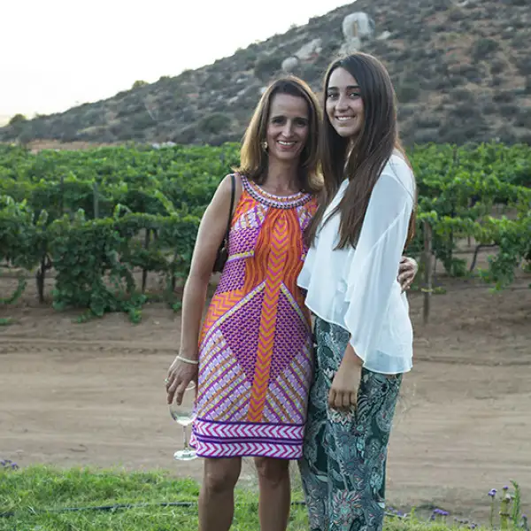 María Fernanda y Paula Aiza