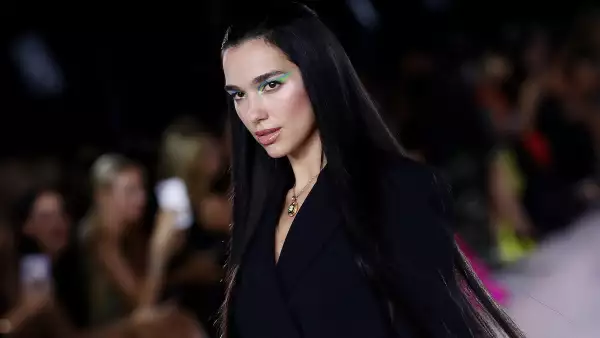 Versace - Runway - Milan Fashion Week - Spring / Summer 2022