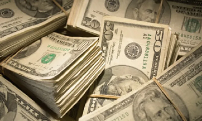 El saldo significó un crecimiento acumulado de 9,941 mdd respecto al cierre de 2011. (Foto: Thinkstock)