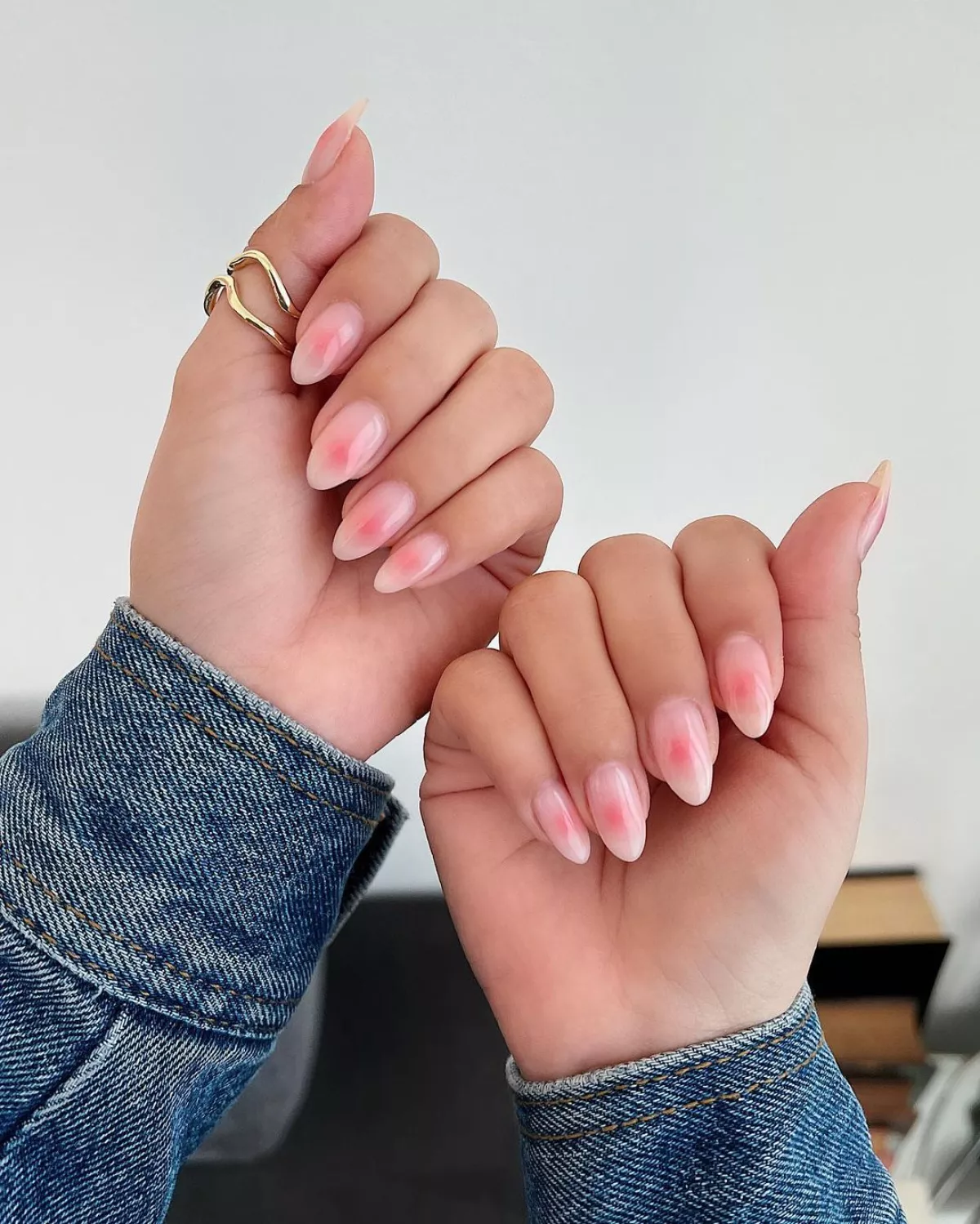blush-nails.jpg