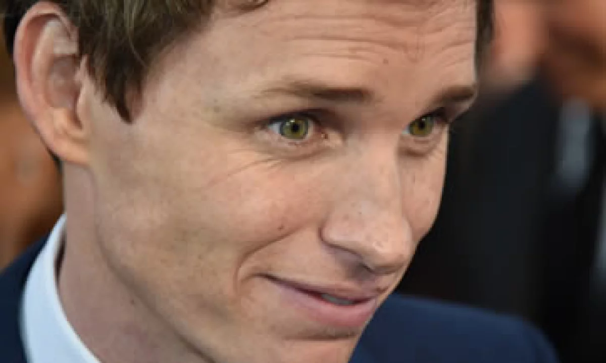 Redmayne interpretará a Newt Scamander, quien escribe un libro que luego es usado por los estudiantes de Hogwarts. (Foto: Getty Images )
