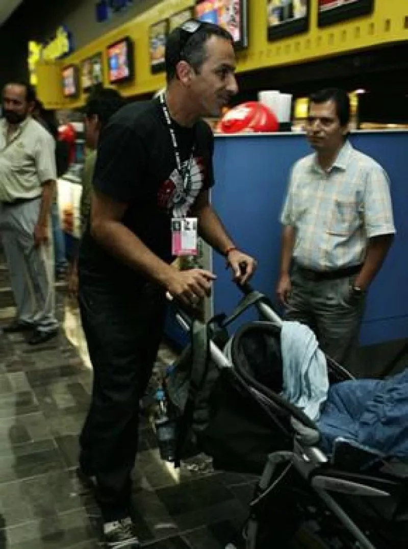 Diana, Julio  y su familia, acudieron al Festival Internacional de Cine, en donde se realizó un homenaje para el fallecido director de cine, Julio Bracho, quien cumpliría 100 años.