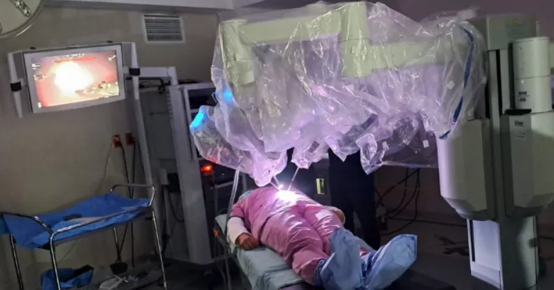 El ISSSTE hará cirugías con seis robots Da Vinci en hospitales del país, sobre todo en pacientes con cáncer