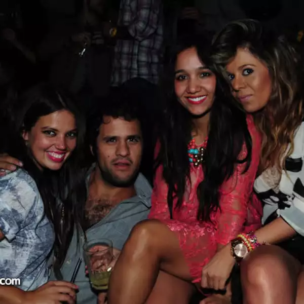 Karina Cervantes,Juan Pablo Victal,Jacquie Barbosa,Kristy González