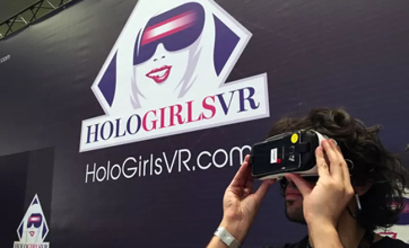 Los lentes cuestan menos de 100 dólares. (Foto: AFP)