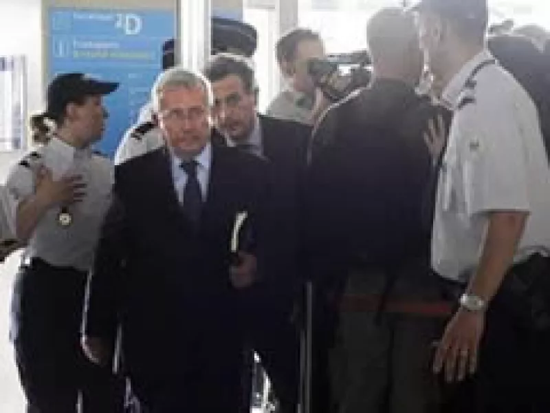 El presidente de la aerolínea presentó una conferencia de prensa en el aeropuerto Charles De Gaulle. (Foto: Reuters)