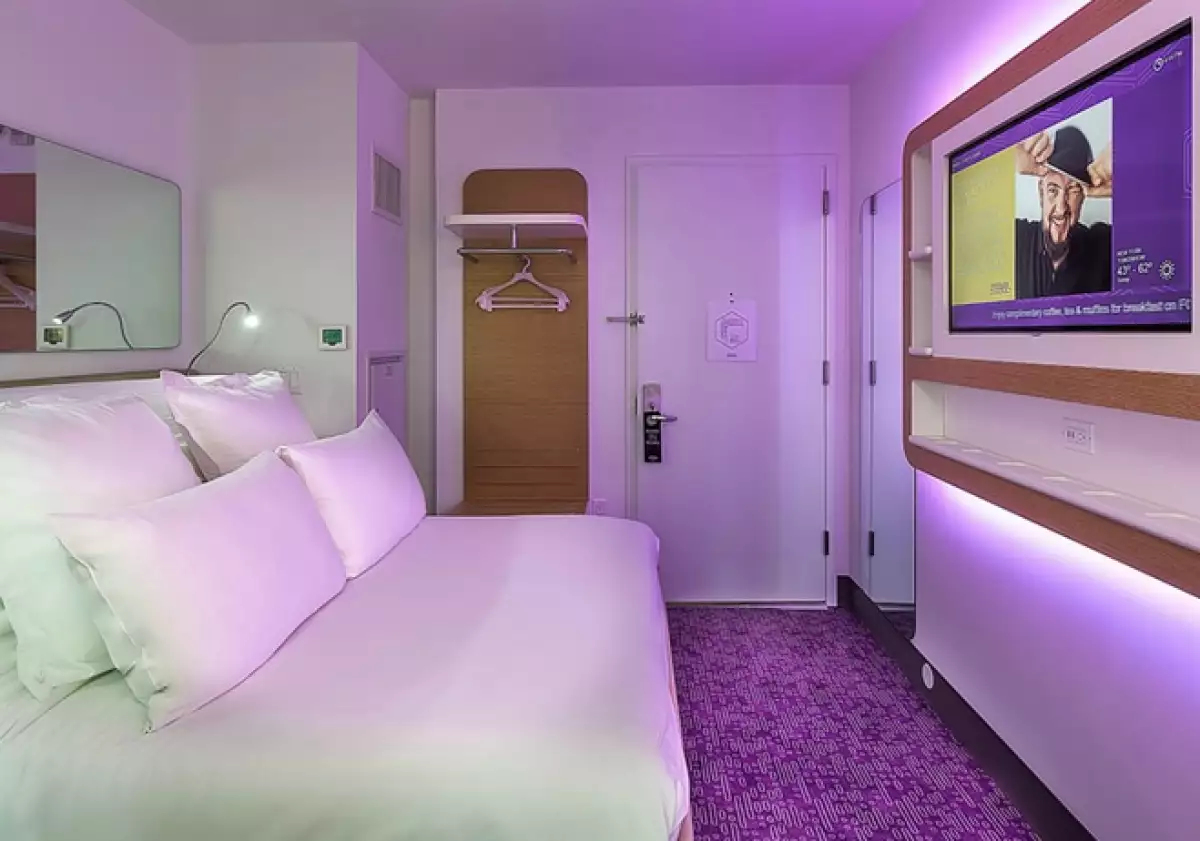 yotel