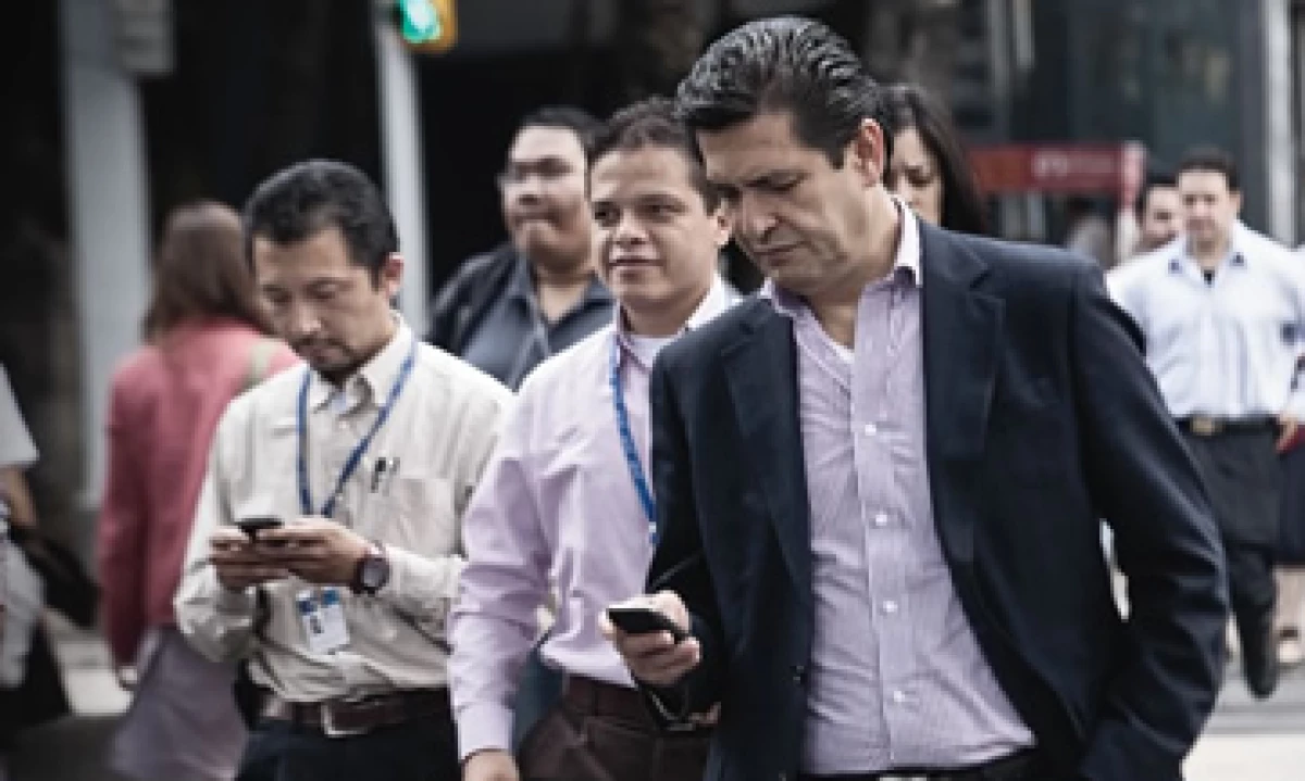 La Cofetel recomendó adoptar el modelo asiático porque abarataría costos para las telecomunicaciones en México. (Foto: Adán Gutiérrez)