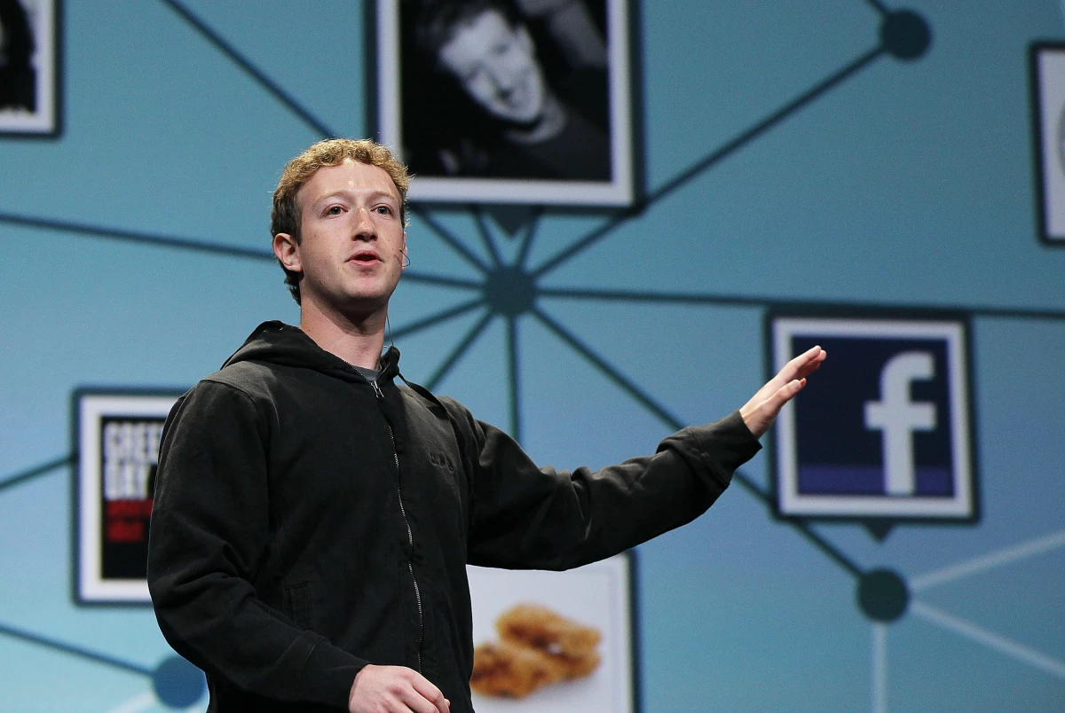 Mark Zuckerberg requiere de un sistema de seguridad en su hogar que incluye a guardaespaldas.