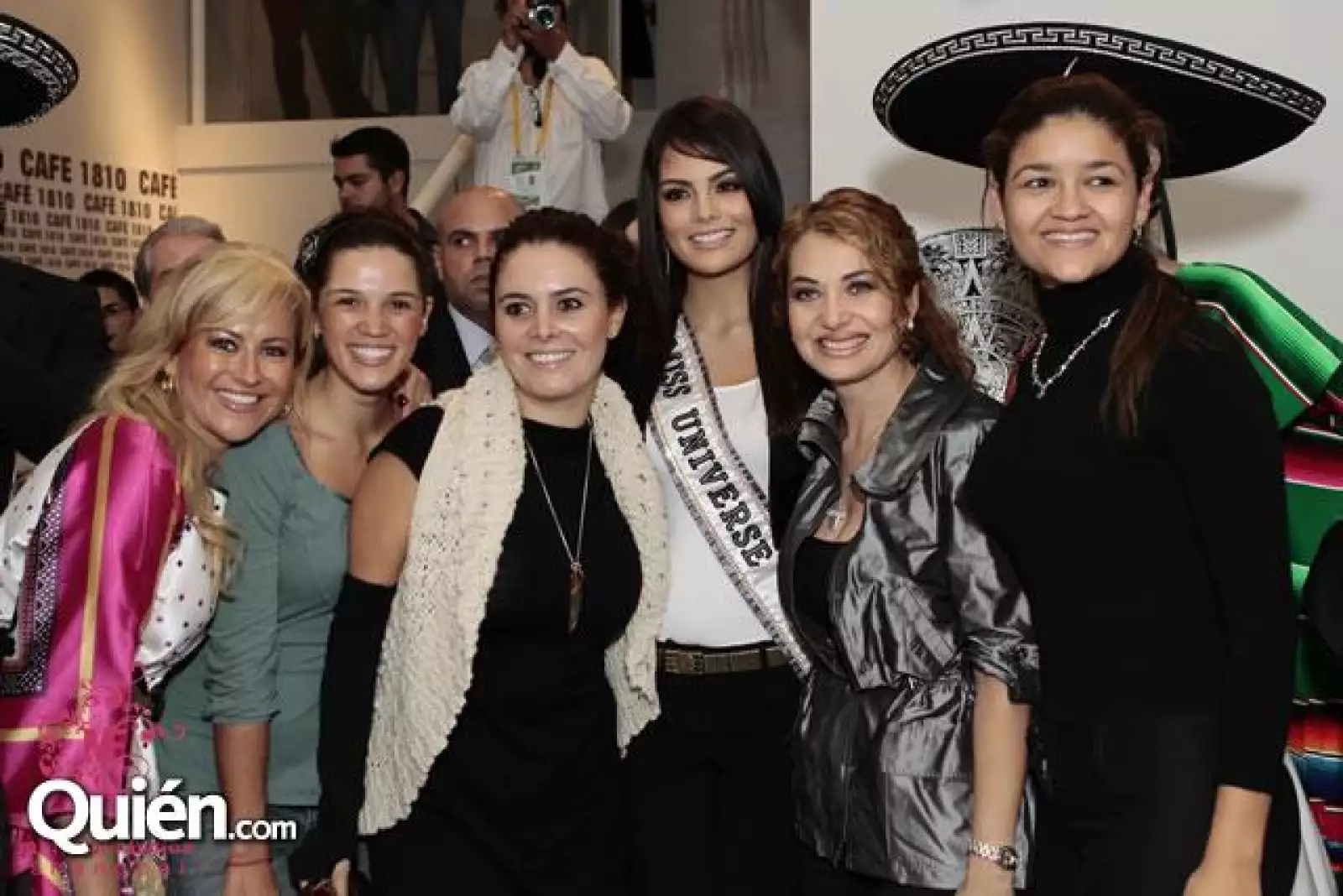 Ximena Navarrete Shangai