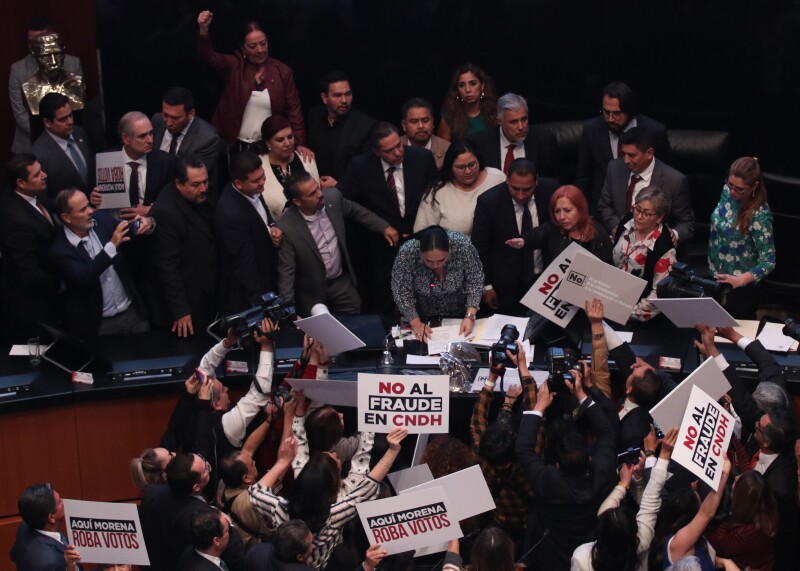 Resultado de imagen para senado cndh pan vs morena