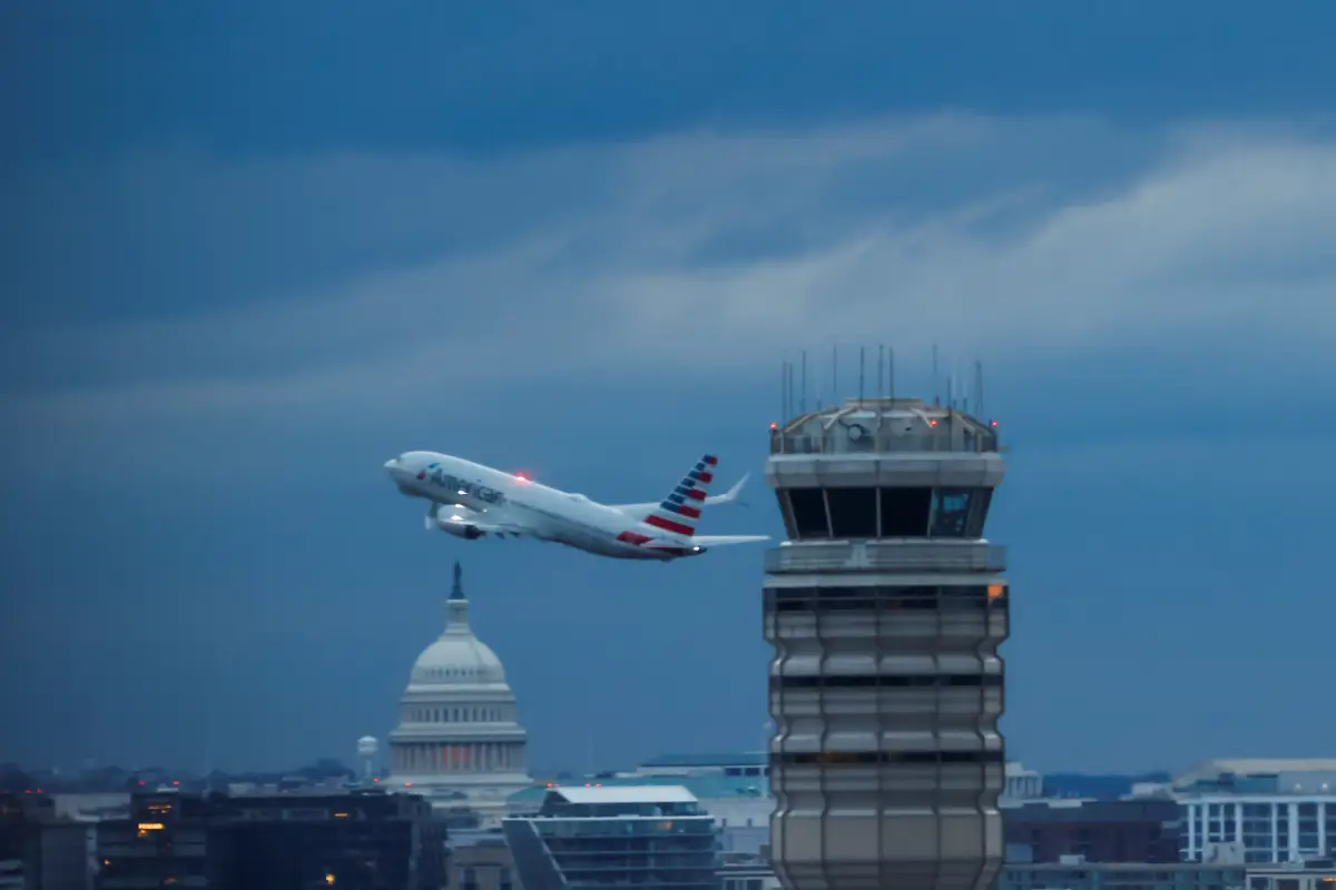 ¿Qué está provocando los constantes accidentes aéreos en Estados Unidos?