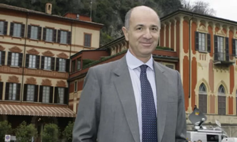 Corrado Passera es visto como el hombre que logró volver exitosa a la empresa Intesa Sanpaolo. (Foto: AP)