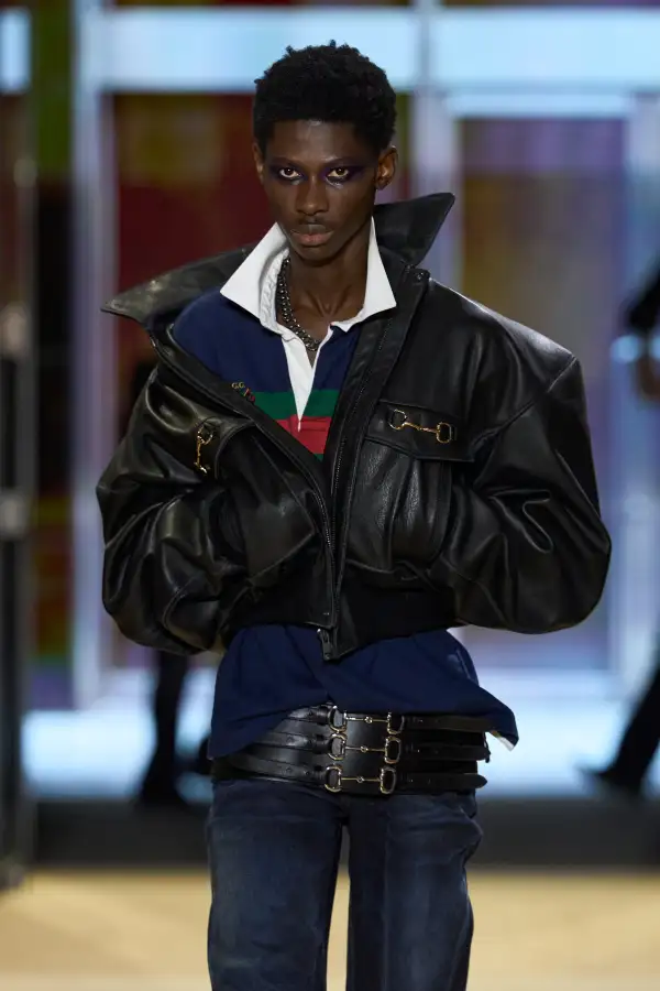 Gucci S27 027a.jpg