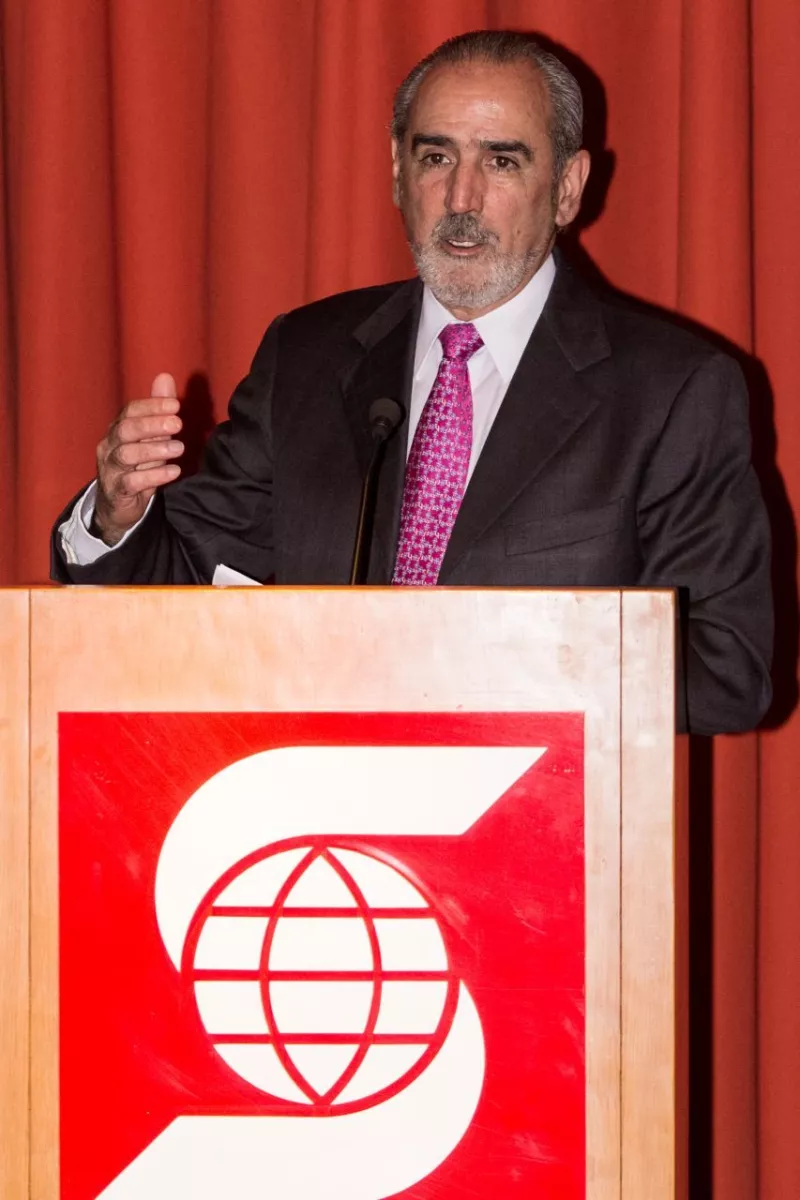 CIUDAD DE MÉXICO, 09MAYO2017.- Enrique Zorrilla, director general de Scotiabank, encabezó la presentación del primer congreso de “Seguridad Scotiabank Mexico Cyber Seguridad de Inteligencia 2017”.
FOTO: GALO CAÑAS /CUARTOSCURO.COM