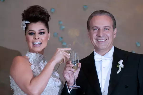 Juan Collado y Yadhira Carrillo se casaron en 2012