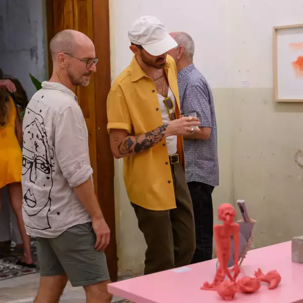 Sean Sant Amour y Peter Karavias 