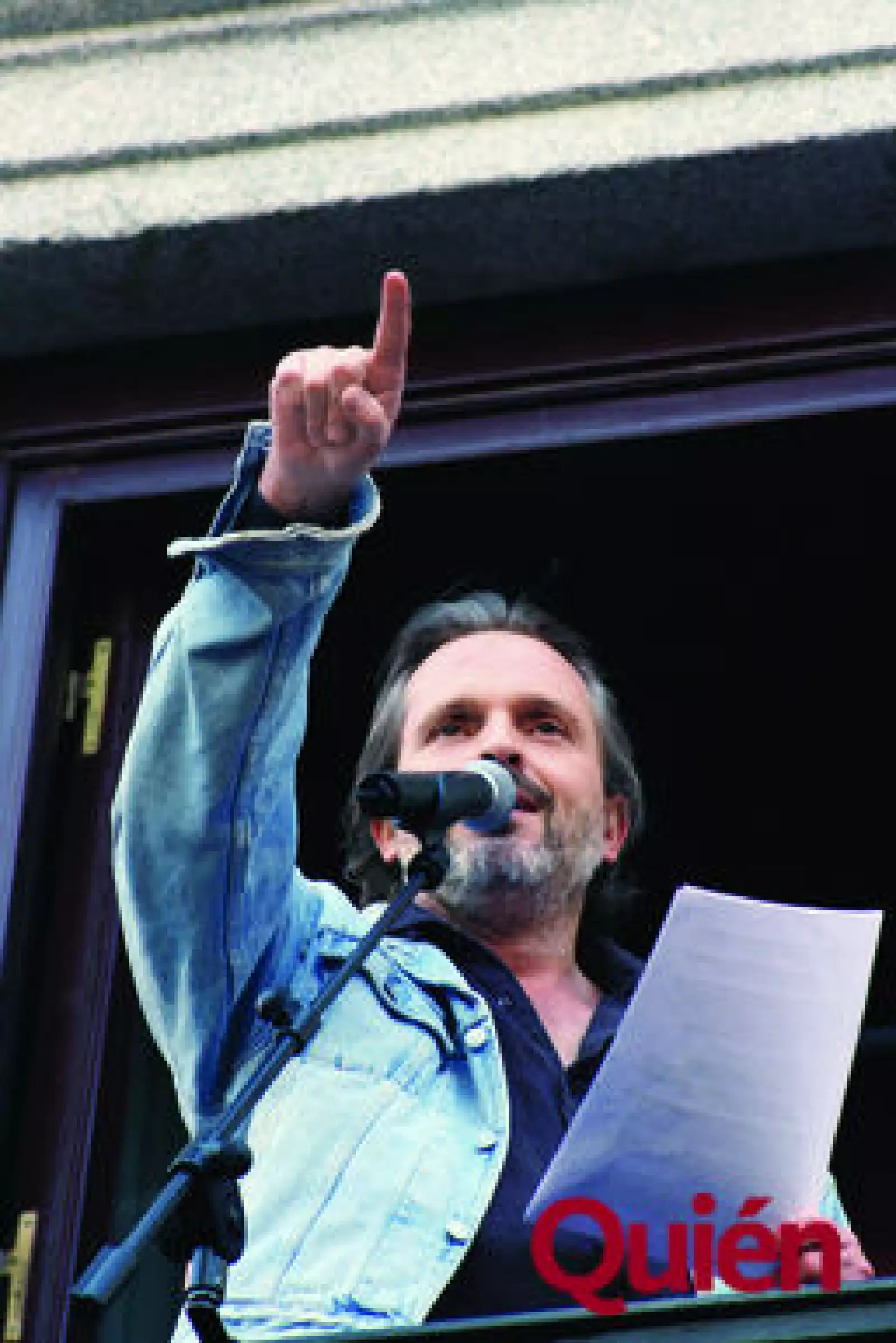 Miguel Bosé