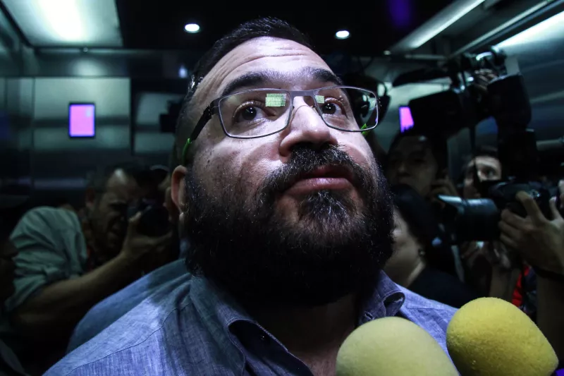 GUATEMALA, GUATEMALA, 04JULIO2017.- Javier Duarte de Ochoa, ex gobernador de Veracruz, durante su arribo a Torre de Tribunales, y audiencia en el Organismo Judicial, para comparecer en su seguda audiencia de deportación.
FOTO: WILLIAM GULARTE /CUARTOSCURO.COM