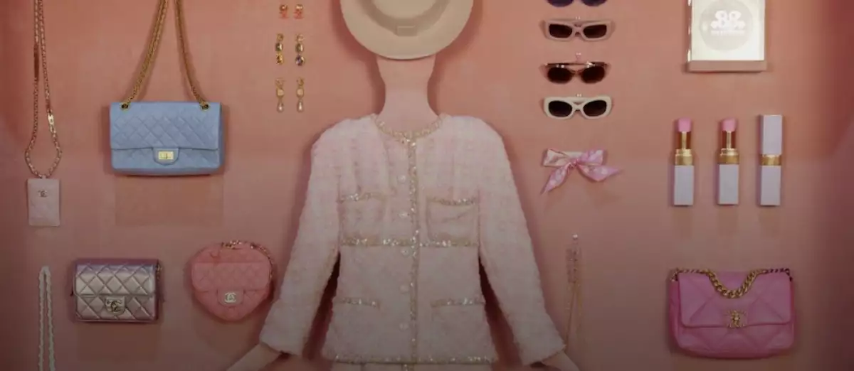 Chanel en la película Barbie. 
