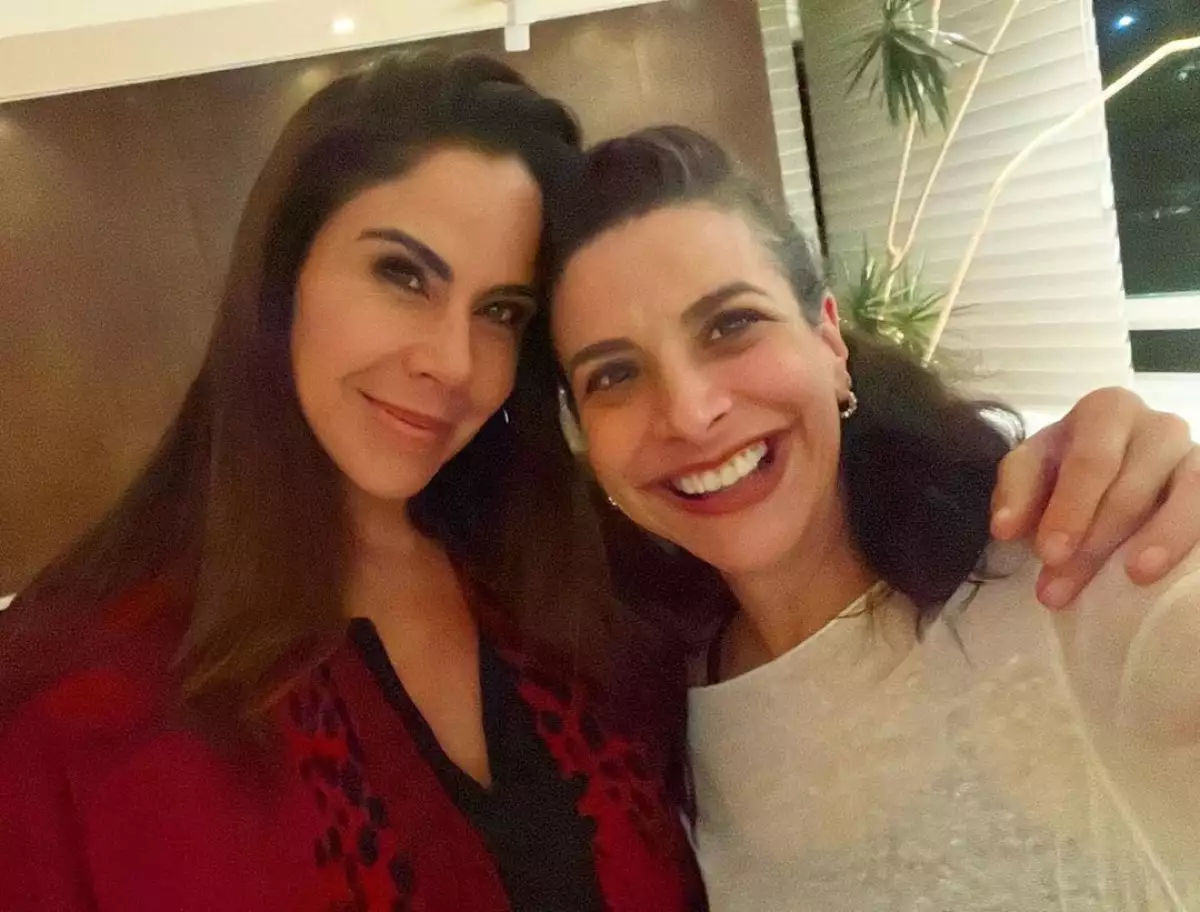 Paola Rojas y Verónica Toussaint