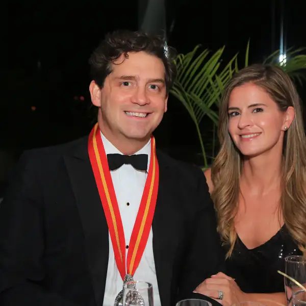 Juan Miguel Paris y Pamela Ortiz Monasterios 