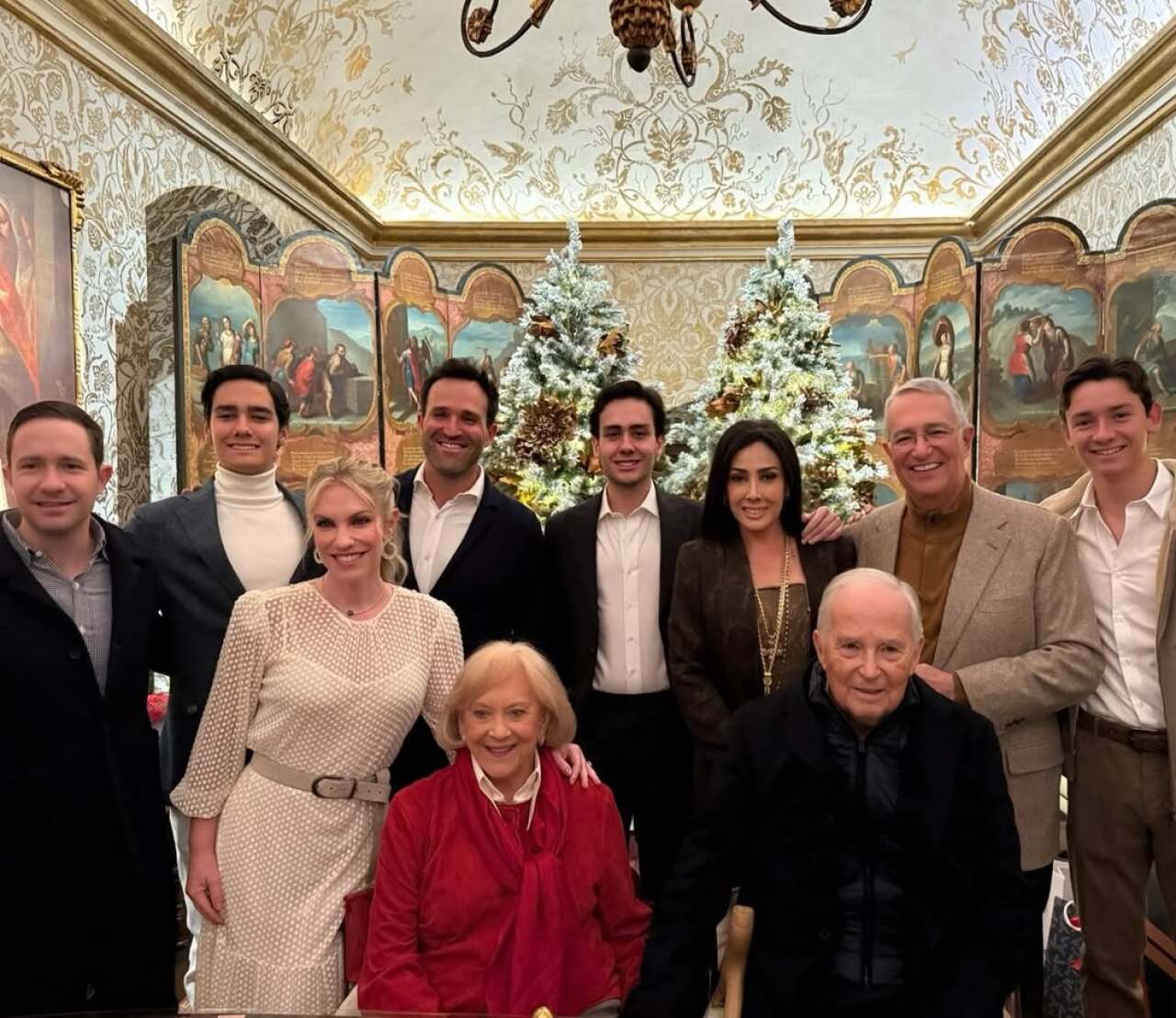 ¿Quiénes son los hijos de Ricardo Salinas Pliego y qué empresas dirigen en Grupo Salinas?