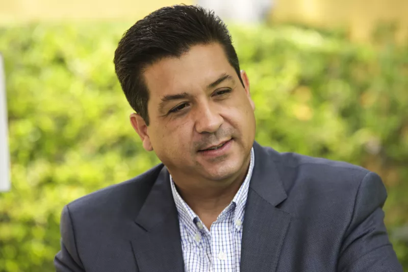 Aclaró que no tiene antecedentes penales.