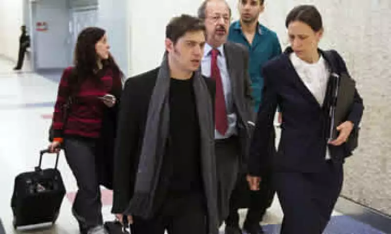 El ministro de Economía argentino, Axel Kicillof –al frente- trató de negociar un acuerdo. (Foto: Reuters)