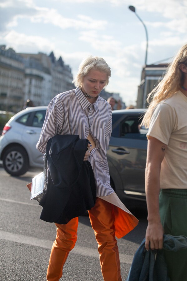 Street Style - Paris Fashion Week - Menswear Spring/Summer 2018 : Day Four