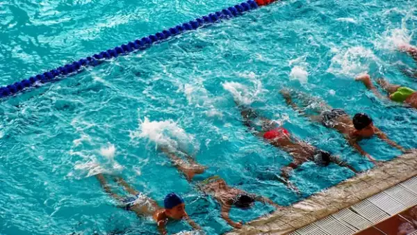 piscina alberca natación 