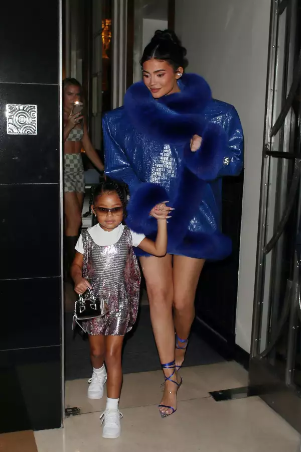 kylie-stormi-dress